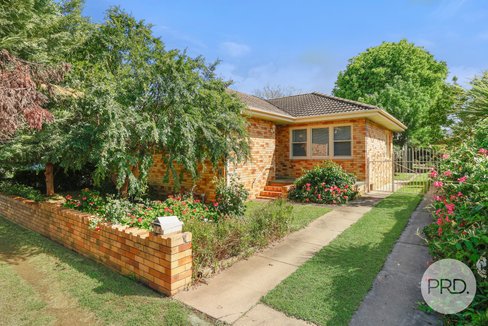 74 Piper Street, TAMWORTH NSW 2340
