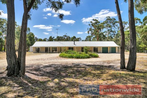 74 Progress Road, DEREEL VIC 3352