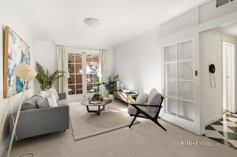 7 41 Rockley Road South Yarra 3141