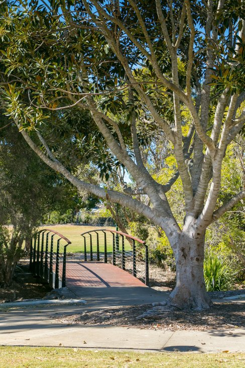 75 Bay Park Road, WONDUNNA QLD 4655