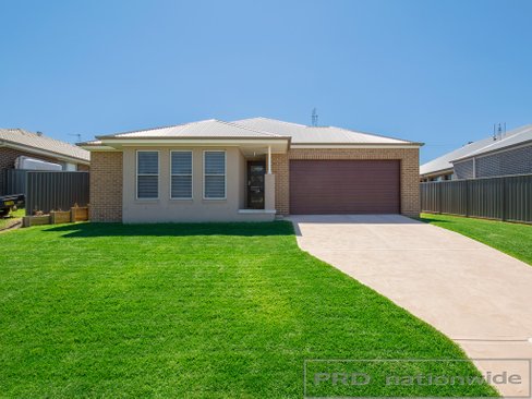 75 Radiant Avenue, BOLWARRA HEIGHTS NSW 2320
