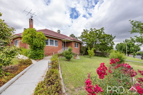 75 Simpson Street, TUMUT NSW 2720