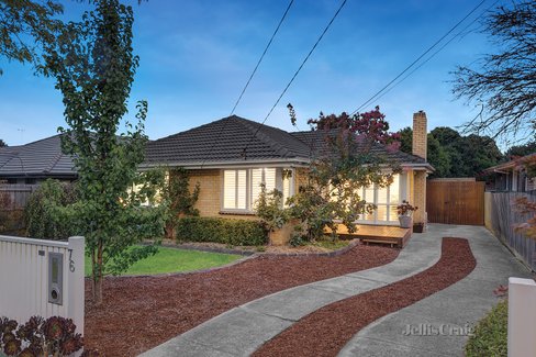 76 Barter Crescent Forest Hill 3131