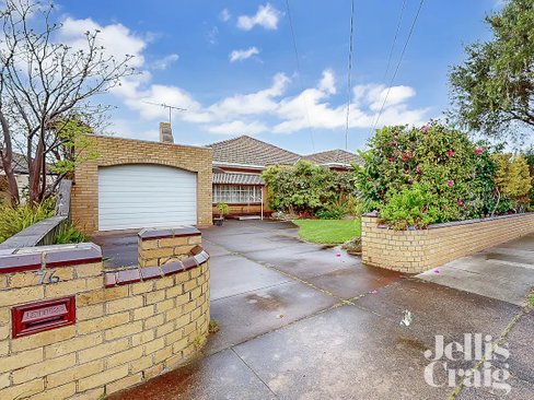 76 Brooks Street Bentleigh East 3165