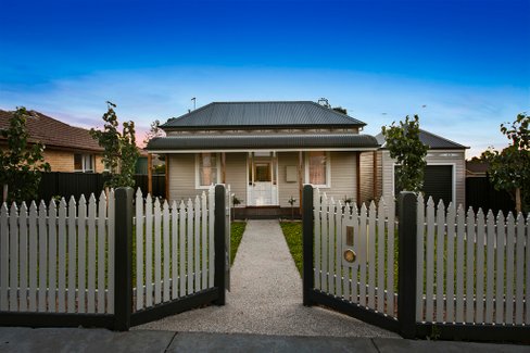 76 Condon Street, KENNINGTON VIC 3550