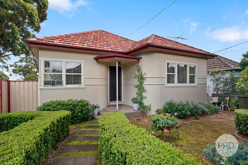 76 Gungah Bay Road, OATLEY NSW 2223
