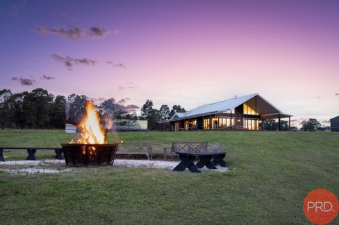76 James Lane, BISHOPS BRIDGE NSW 2326