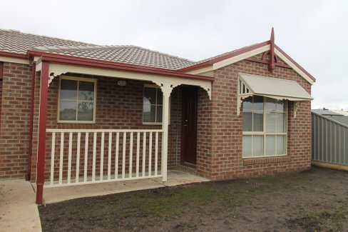 76 Kossuth Street, SEBASTOPOL VIC 3356