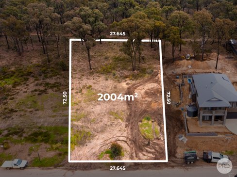 76 Lanark Drive, JUNORTOUN VIC 3551