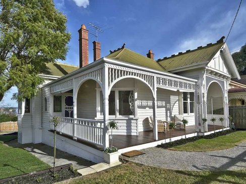 76 Maud Street Geelong 3220