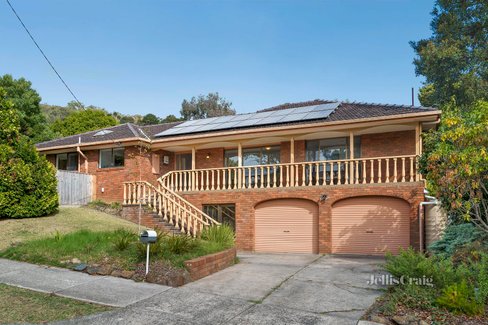 76 Mount View Road Boronia 3155