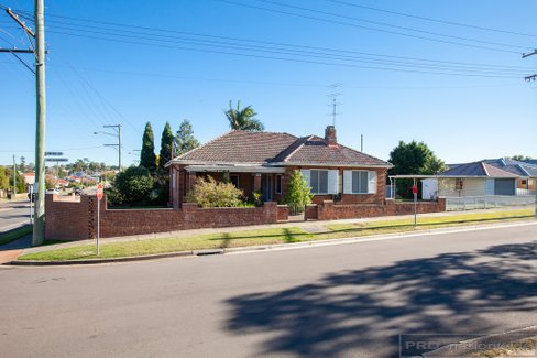 76 New England Highway, MAITLAND NSW 2320