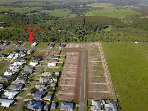 77 Bay Park Road, WONDUNNA QLD 4655