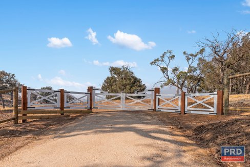 77 Drechsler Road, SEDGWICK VIC 3551
