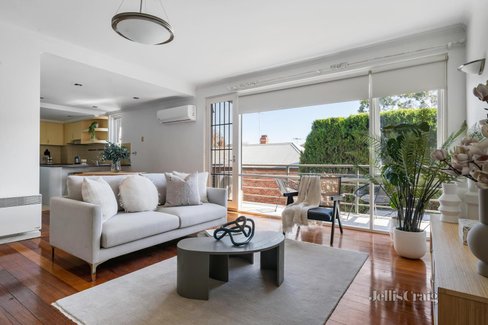 7 7 Hawthorn Grove Hawthorn 3122
