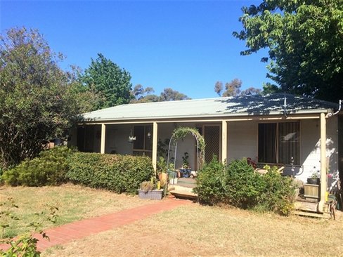 77 Mackenzie Street West, GOLDEN SQUARE VIC 3555