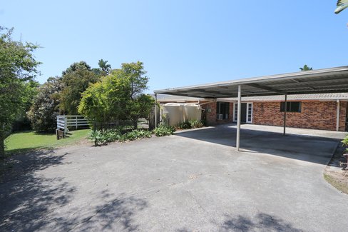 77 Macquarie Avenue, MOLENDINAR QLD 4214