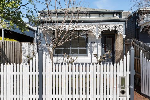 77 Roseberry Street Ascot Vale 3032