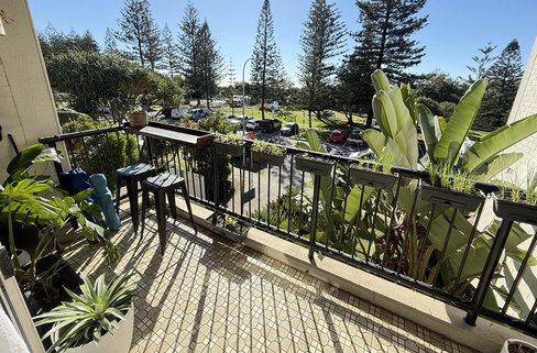7/74 The Esplanade, Burleigh Heads QLD 4220