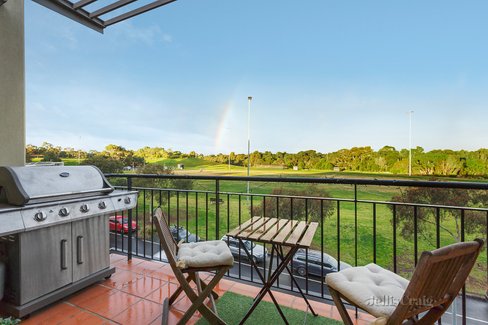 7/77 Field Street Clifton Hill 3068