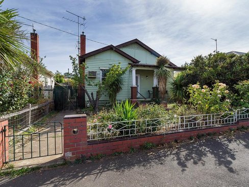 77A Forest Street Castlemaine 3450