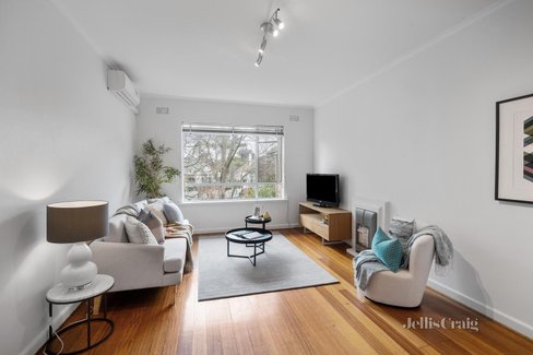 7 8 Albion Street Surrey Hills 3127