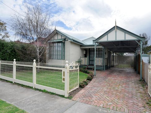 78 PARKSTONE Avenue Pascoe Vale South 3044