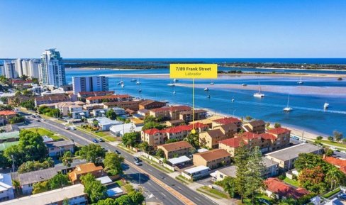 7/89 Frank Street, Labrador QLD 4215