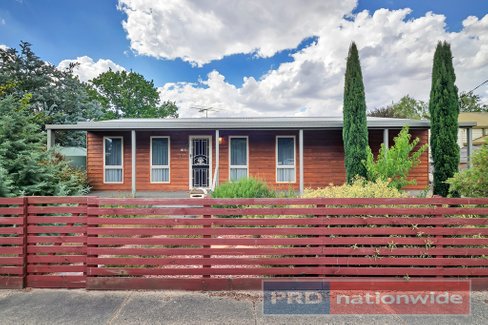 78a Neill Street, BEAUFORT VIC 3373
