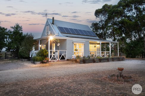 79 Blackberry Lane, HADDON VIC 3351