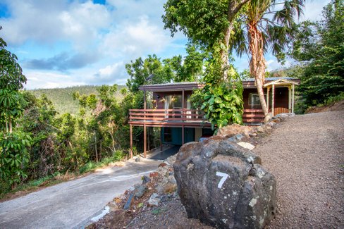 7/9 Cedar Court, JUBILEE POCKET QLD 4802