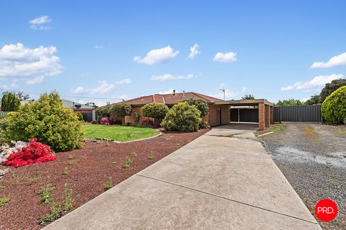 79 Ironstone Road, EPSOM VIC 3551