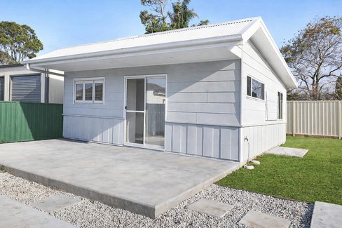 7A Noble Parade, LAKE HEIGHTS