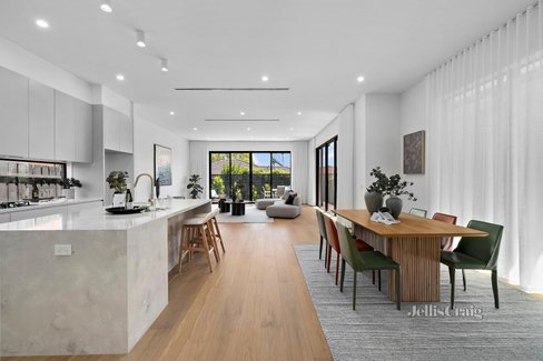 7b Doon Avenue Glen Waverley 3150