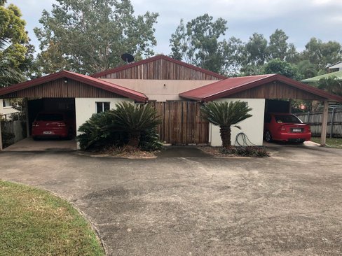 7B Eshelby Drive, CANNONVALE QLD 4802