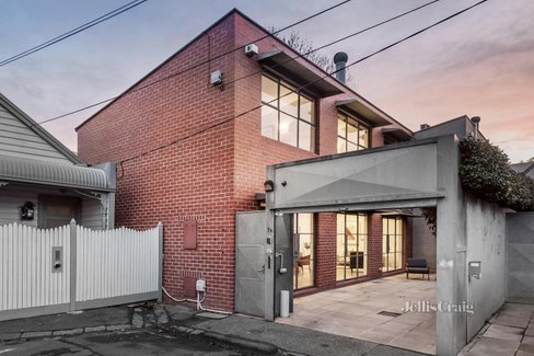 7B Nathan Place Prahran 3181