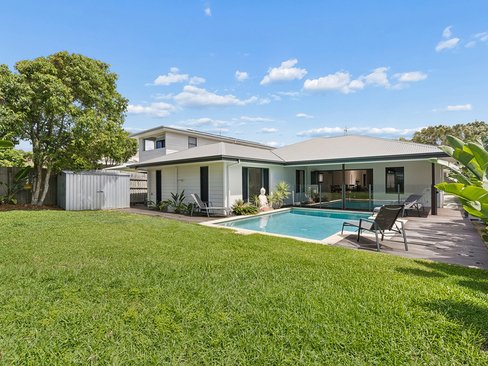 8 Acolus Court, CASUARINA NSW 2487