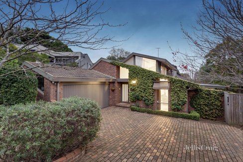 8 Birrell Court Kew 3101