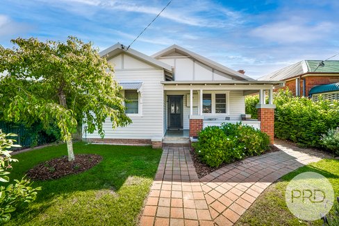 8 Bolton Street, WAGGA WAGGA NSW 2650