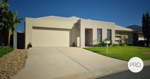 8 Bullfrog Court, THURGOONA NSW 2640