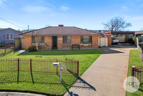 8 Cann Close, TAMWORTH NSW 2340