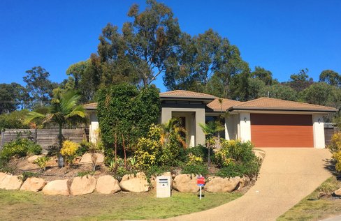 8 Cloncurry Court, TANNUM SANDS QLD 4680