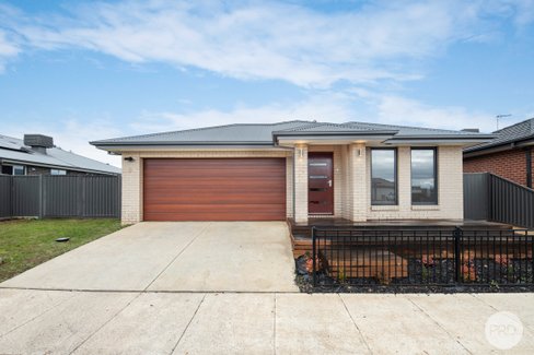 8 Cornell Court, LUCAS VIC 3350