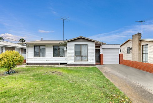 8 Curlew Crescent Norlane 3214