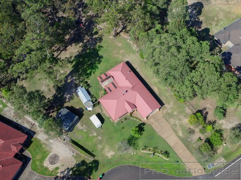 8 Currawong Close, THORNTON NSW 2322