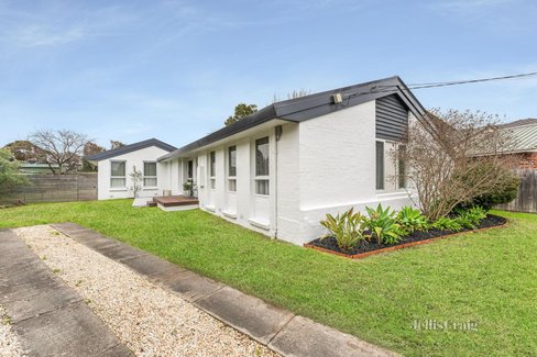 8 Daniel Court Mentone 3194