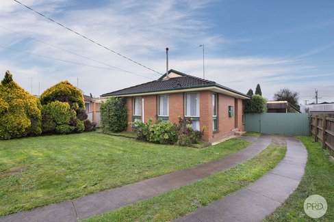 8 Dermot Street, WENDOUREE
