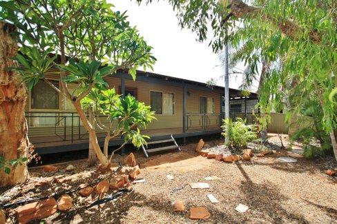 8 Dolby Road, BROOME WA 6725