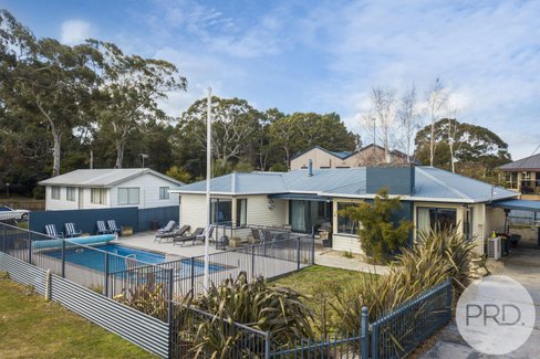 8 Esplanade, ORFORD TAS 7190