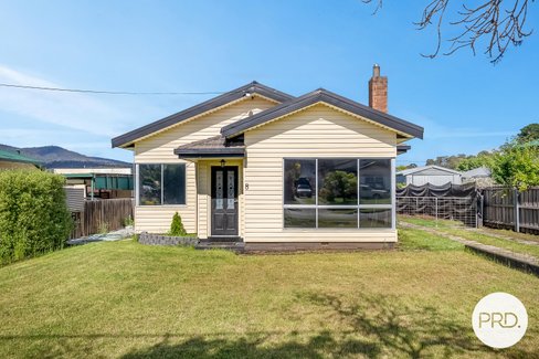 8 Fifth Avenue, NEW NORFOLK TAS 7140